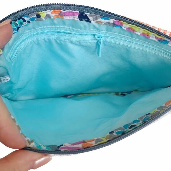 Vera Bradley Sunny Medallion Turtle Orange White Stripe Straw Wristlet NWT - Picture 4 of 6